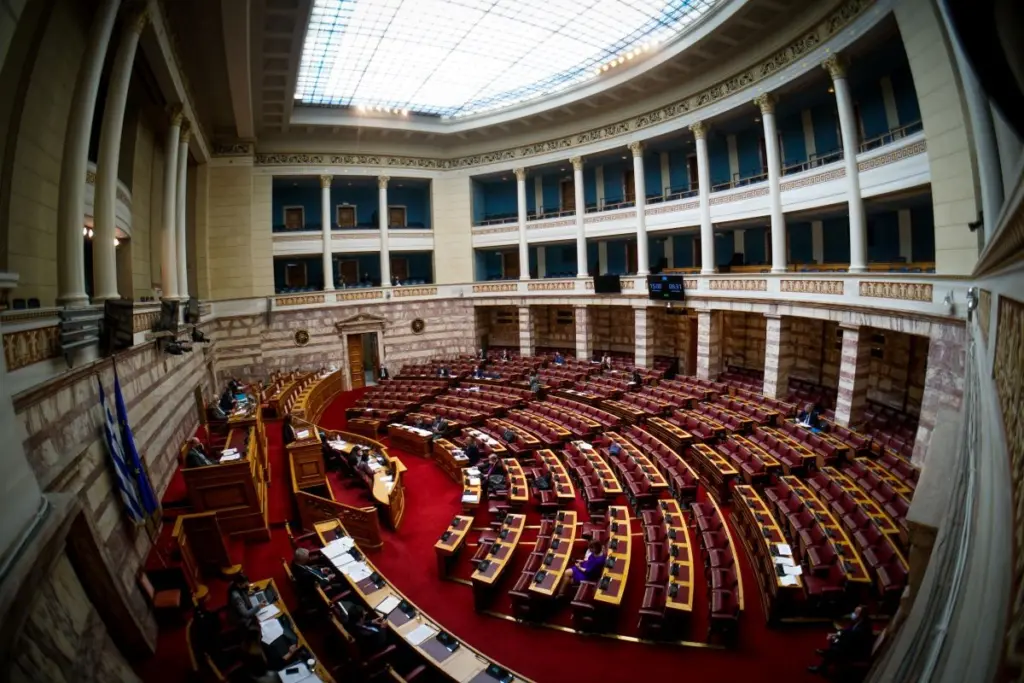 Μοναδικό αφιέρωμα για την 25η Μαρτίου 1821 – Η Βουλή μέσω του περιοδικού της τιμάει την Ελληνική Επανάσταση