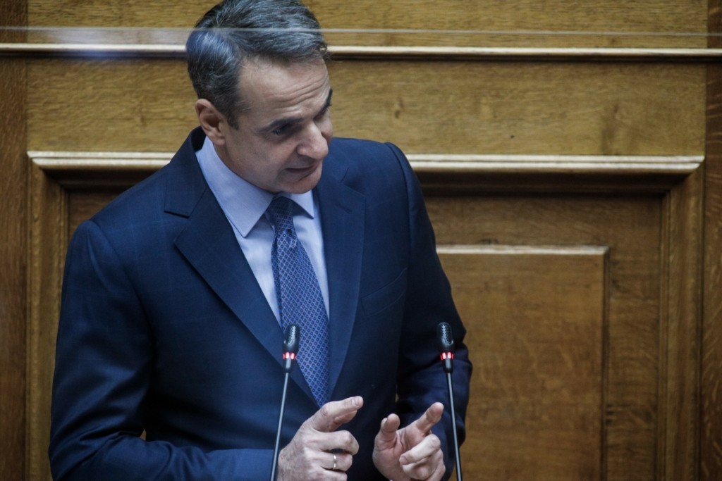 Πρόσκληση από τον Μητσοτάκη στον Ζελένσκι να μιλήσει στη Βουλή