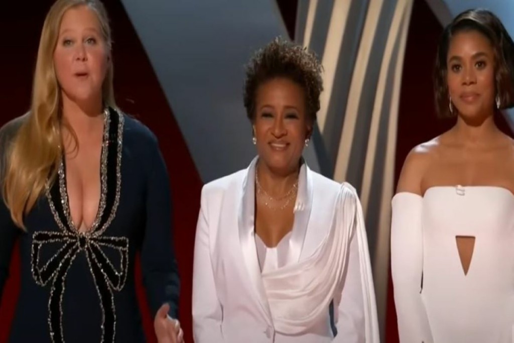 Εντυπωσίασαν οι celebrities στο κόκκινο χαλί των Oscar – Οι εμφανίσεις που μας “τράβηξαν” το μάτι (pics)