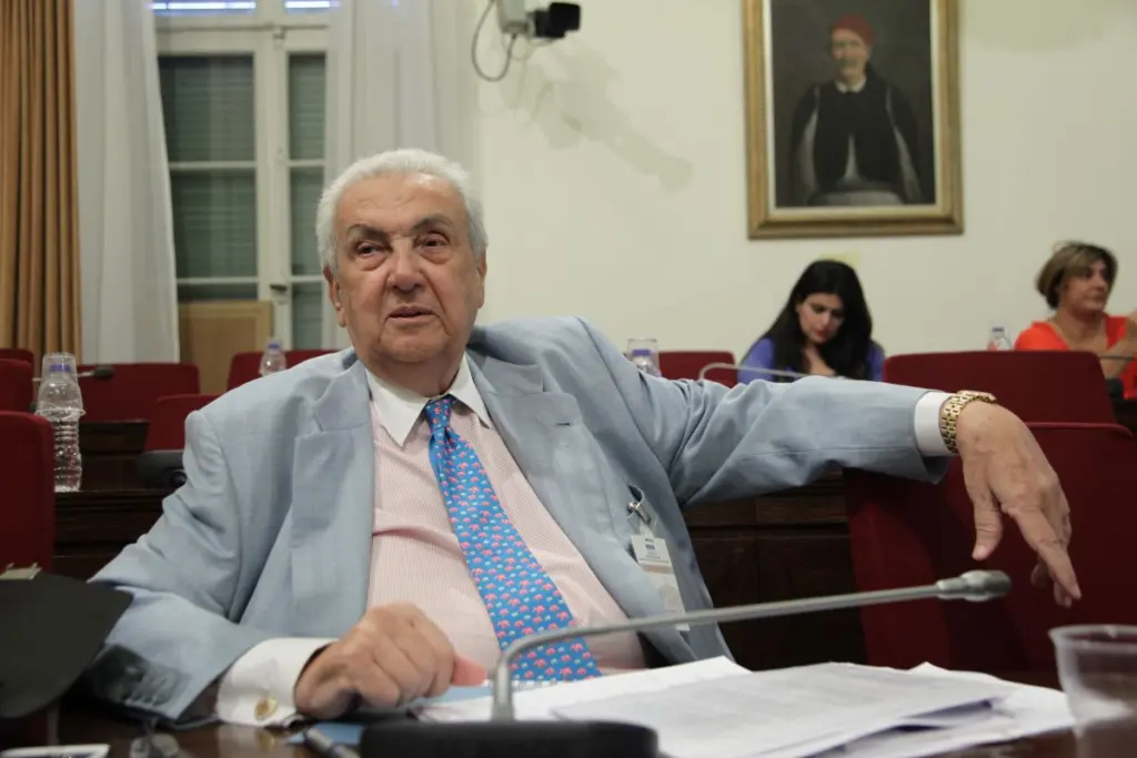 “Του χρωστάω, καλό ταξίδι” – Ο Αντώνης Σρόιτερ συγκινεί με τον αποχαιρετισμό του στον Δημήτρη Κοντομηνά