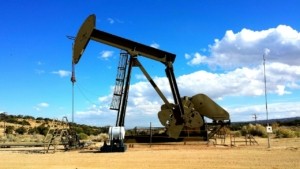 Πετρέλαιο: Κάτω από τα 110 δολάρια το Brent μετά την αναβολή της επίθεσης των ΗΠΑ στο Ιράν