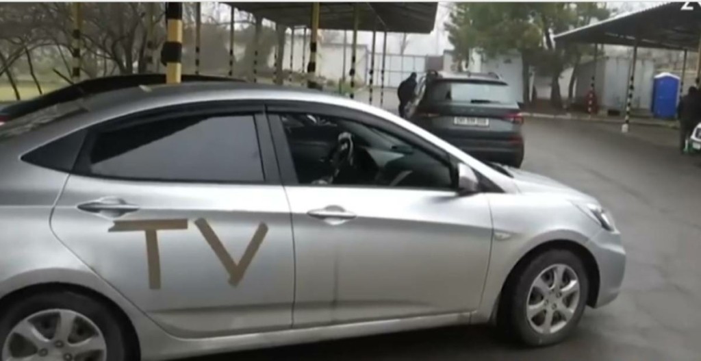 Σε εξέλιξη η “έξοδος” από την εμπόλεμη ζώνη της Μαριούπολης – Προς τα πού κινούνται οι 82 Έλληνες