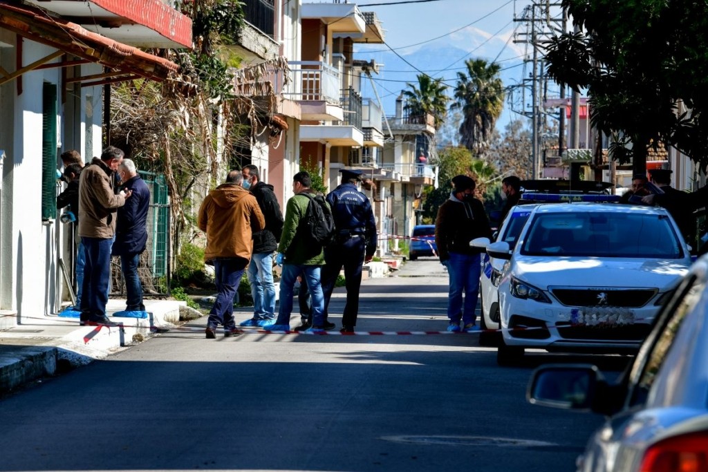 Βασικός ύποπτος για το φρικτό φονικό στην Ανδραβίδα ο σπιτονοικοκύρης – Οι καυγάδες για τα απλήρωτα ενοίκια και τα αντίποινα