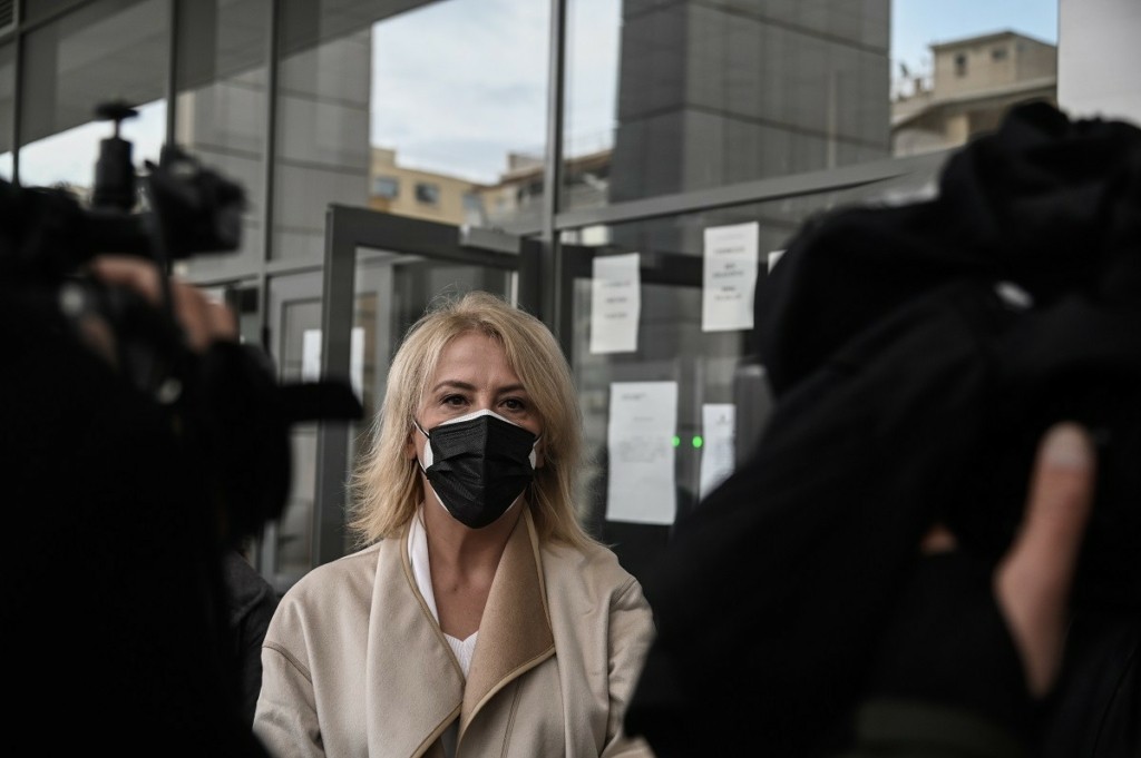 Καταιγιστικές οι εξελίξεις για την τραγωδία στη Μάνδρα – Την ενοχή της Ρένας Δούρου ζήτησε η εισαγγελέας