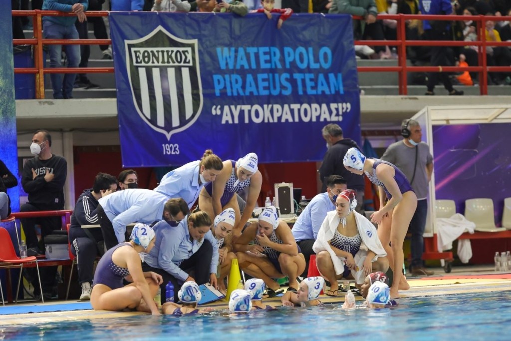 Με πανηγυρικό τρόπο κατέκτησε το LEN Trophy ο Εθνικός – Νίκησε 14-9 τη Ντουναουιβάρος