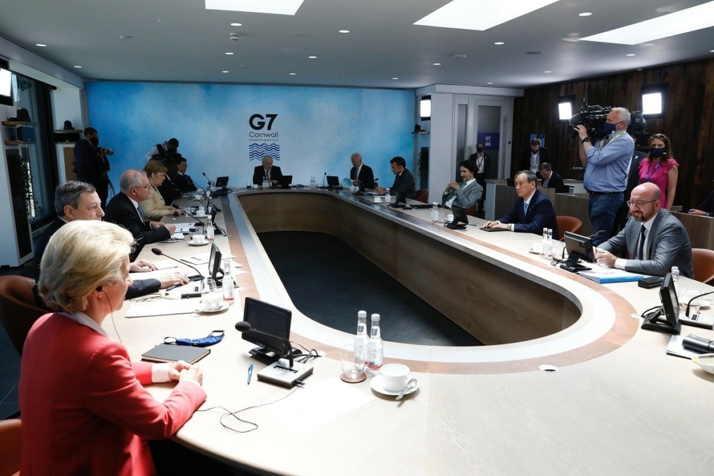 Ισχυρό μήνυμα των G7 προς τη Ρωσία – “Οι αυτουργοί εγκλημάτων πολέμου θα λογοδοτήσουν”