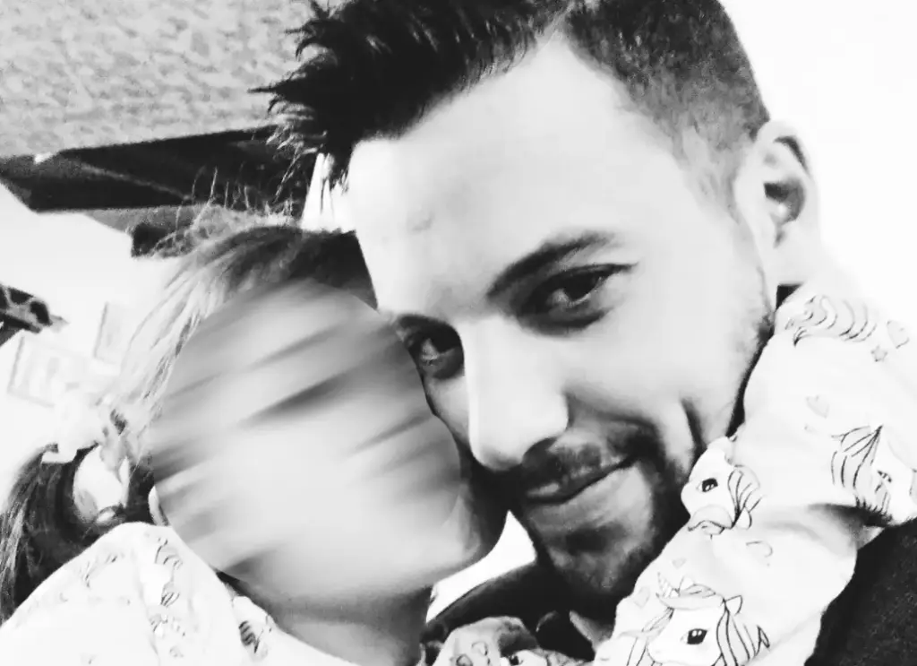Εμφανίστηκε ο Μάνος Δασκαλάκης στην Αθήνα – Η φωτογραφία του μετά τη συλληψη της Ρούλας