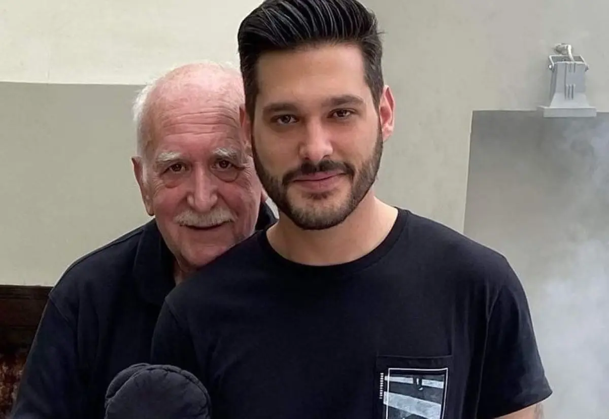 Η γλυκιά ευχή του Γιώργου Παπαδάκη στον γιο του, Φοίβο για το τηλεοπτικό του ντεπούτο