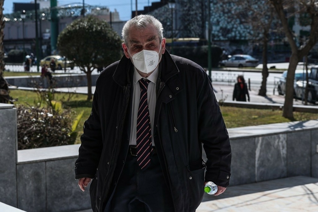 Προθεσμία να απολογηθεί στις 8 Απριλίου έλαβε ο Παπαγγελόπουλος για την υπόθεση Novartis