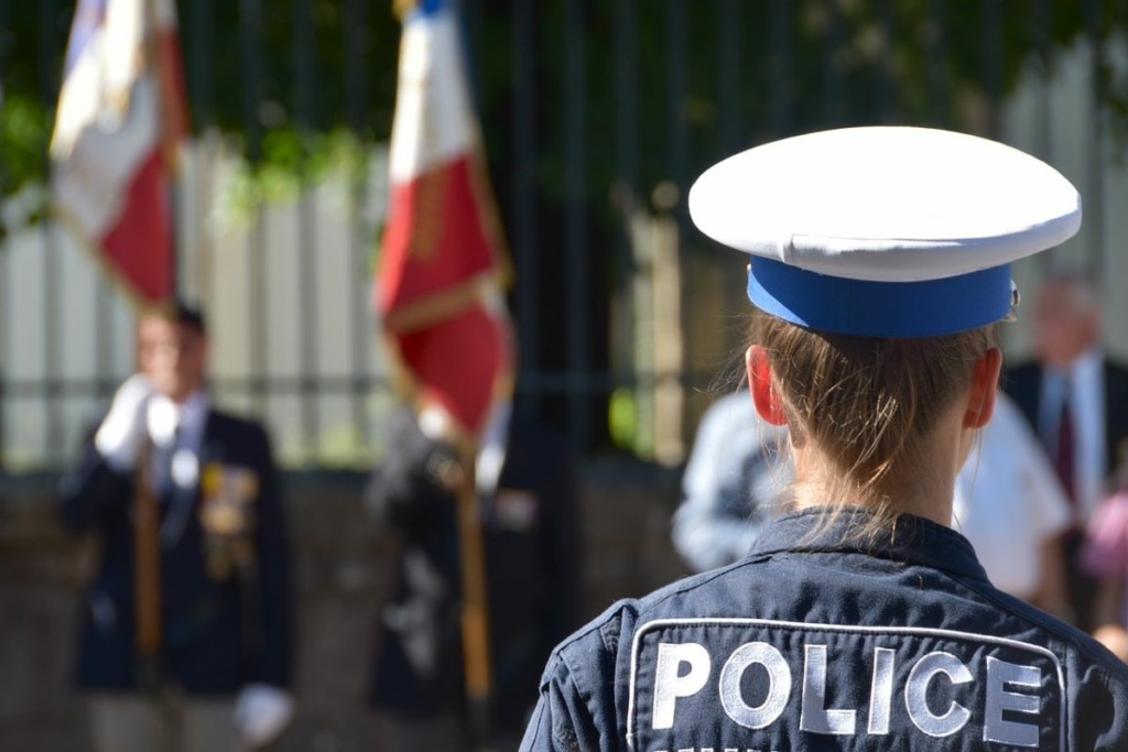 Συναγερμός στη Γαλλία – Τέσσερις φοιτητές δέχτηκαν επίθεση με μαχαίρι