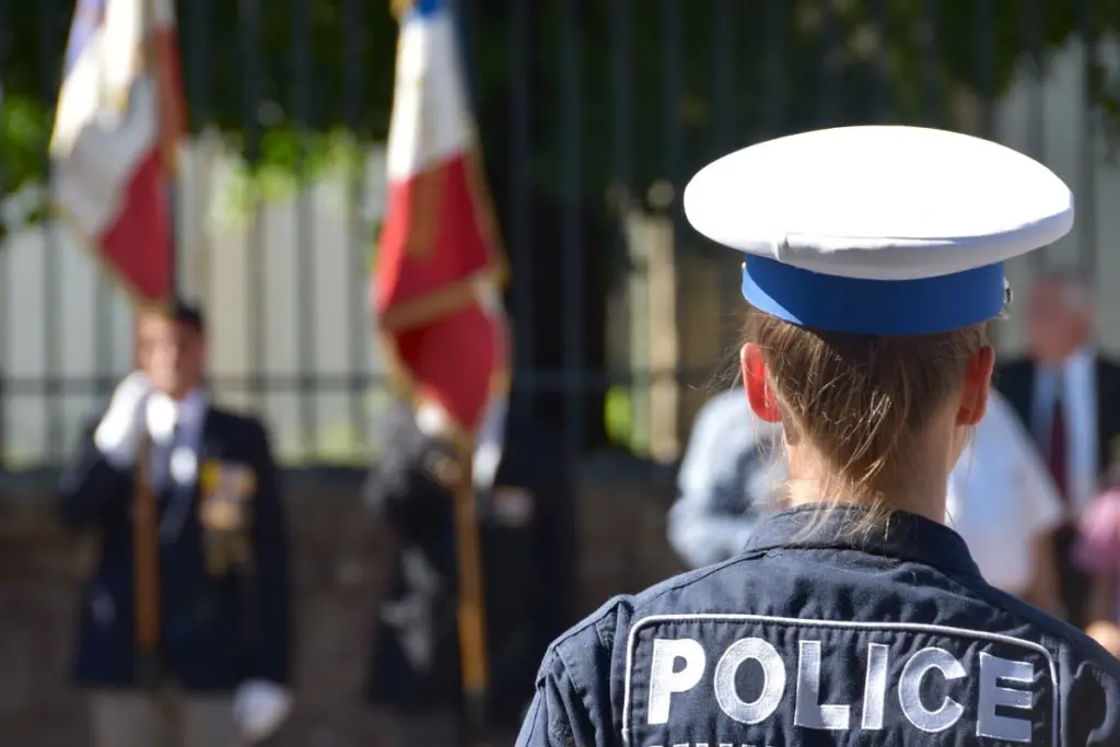 Συναγερμός στη Γαλλία – Τέσσερις φοιτητές δέχτηκαν επίθεση με μαχαίρι