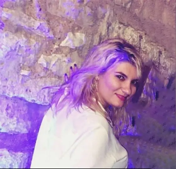 Καταβεβλημένη και τρομοκρατημένη η Ρούλα Πισπιρίγκου στο κρατητήριο – Τι αποκάλυψε ο δικηγόρος της (vid)