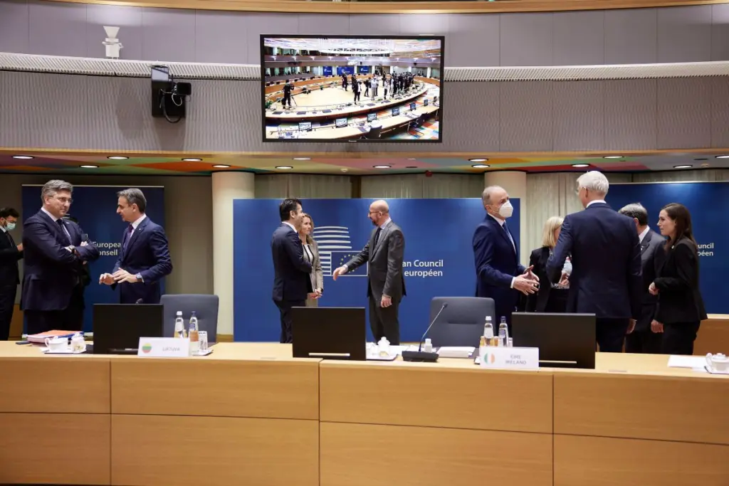 Ολοκληρώθηκε η Σύνοδος Κορυφής της ΕΕ για την ενεργειακή πολιτική – Καθεστώς εξαίρεσης για Πορτογαλία και Ισπανία – Κοινή αγορά φυσικού αερίου
