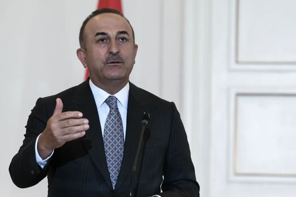 Αισιόδοξος ο Τσαβούσολγου για την πώληση F-16 από τις ΗΠΑ στην Τουρκία – Επικαλείται “κοινά συμφέροντα”