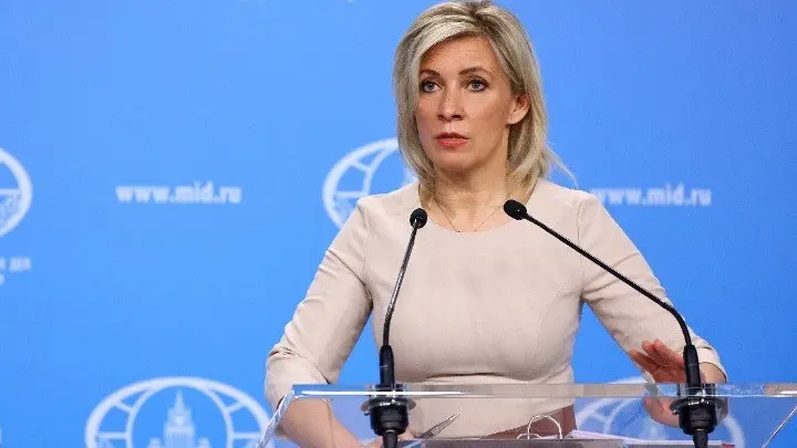 Η Ζαχάροβα τρολάρει τον Μπάιντεν μετά τις δηλώσεις για τον Πούτιν – “God save America”