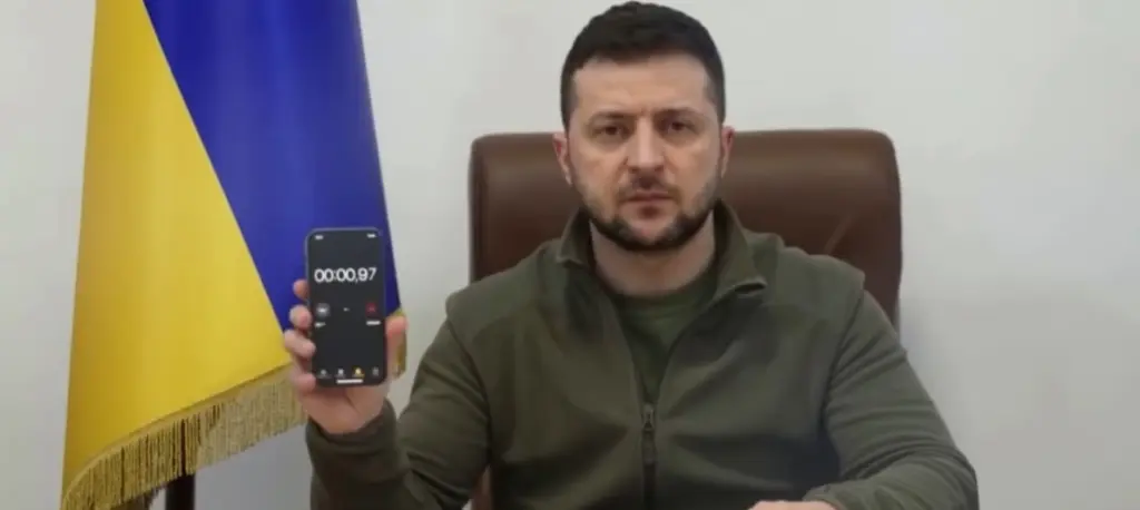 Ευχαριστήριο μήνυμα Ζελένσκι σε Δένδια – “Είμαι ευγνώμων στον Έλληνα Υπουργό Εξωτερικών”