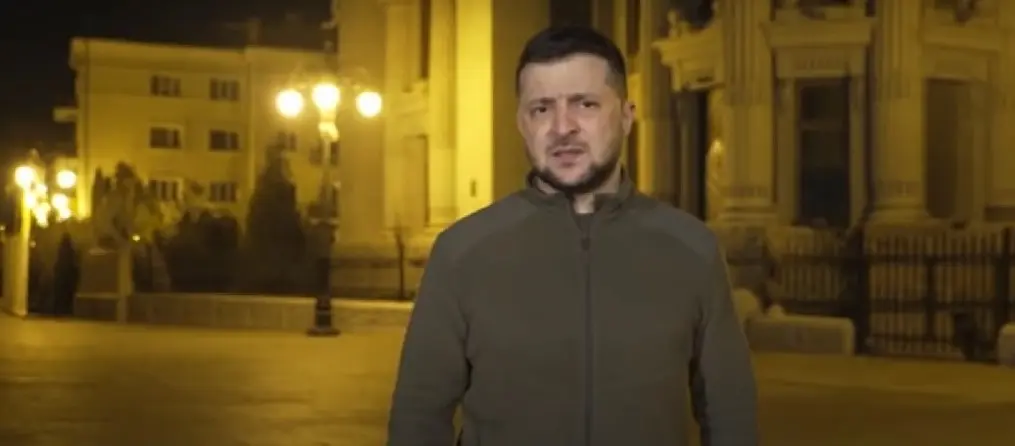 Νέο μήνυμα Ζελένσκι στην Ευρώπη – “Κόψτε το εμπόριο στους Ρώσους, κλείστε τους τα λιμάνια”
