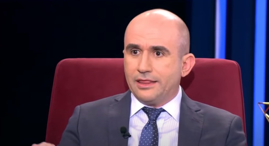 “Τέλειο έγκλημα δεν υπάρχει” – Η νέα ανάρτηση του Γρηγόρη Λέων που προκαλεί ερωτηματικά (vid)