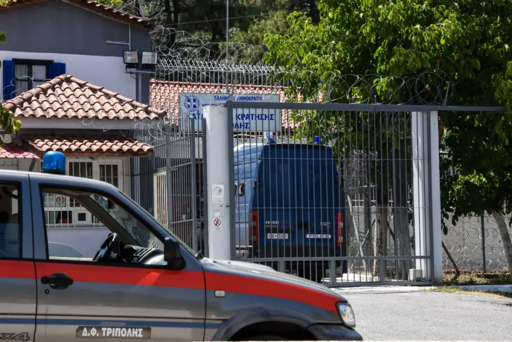 Δε συμμορφώνεται η Ελλάδα με τις καταδικαστικές αποφάσεις εναντίον της από το Ευρωπαϊκό Δικαστήριο σχετικά με τα ανθρώπινα δικαιώματα