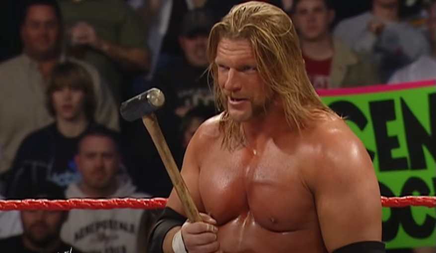 Ο θρύλος του WWE, Triple H, αφήνει μια για πάντα τα ρινγκ λόγω προβλημάτων υγείας (vids)