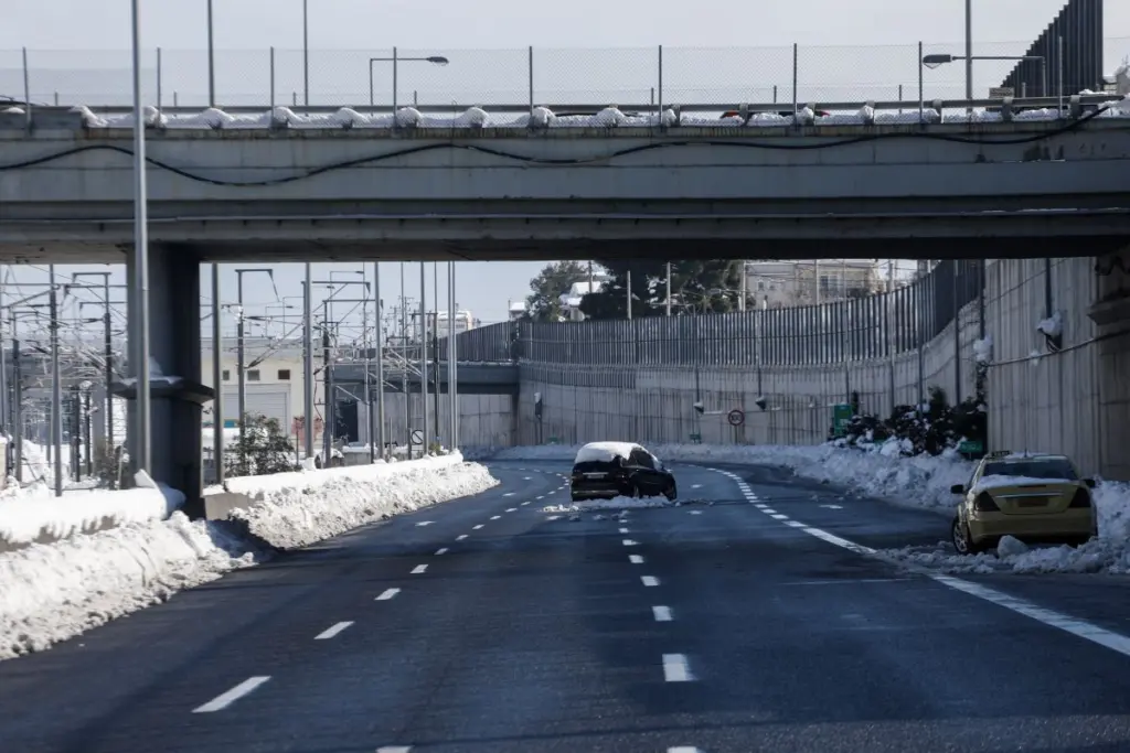Απαγόρευση κυκλοφορίας βαρέων οχημάτων στην Αττική Οδό φέρνει η κακοκαιρία “Φίλιππος”
