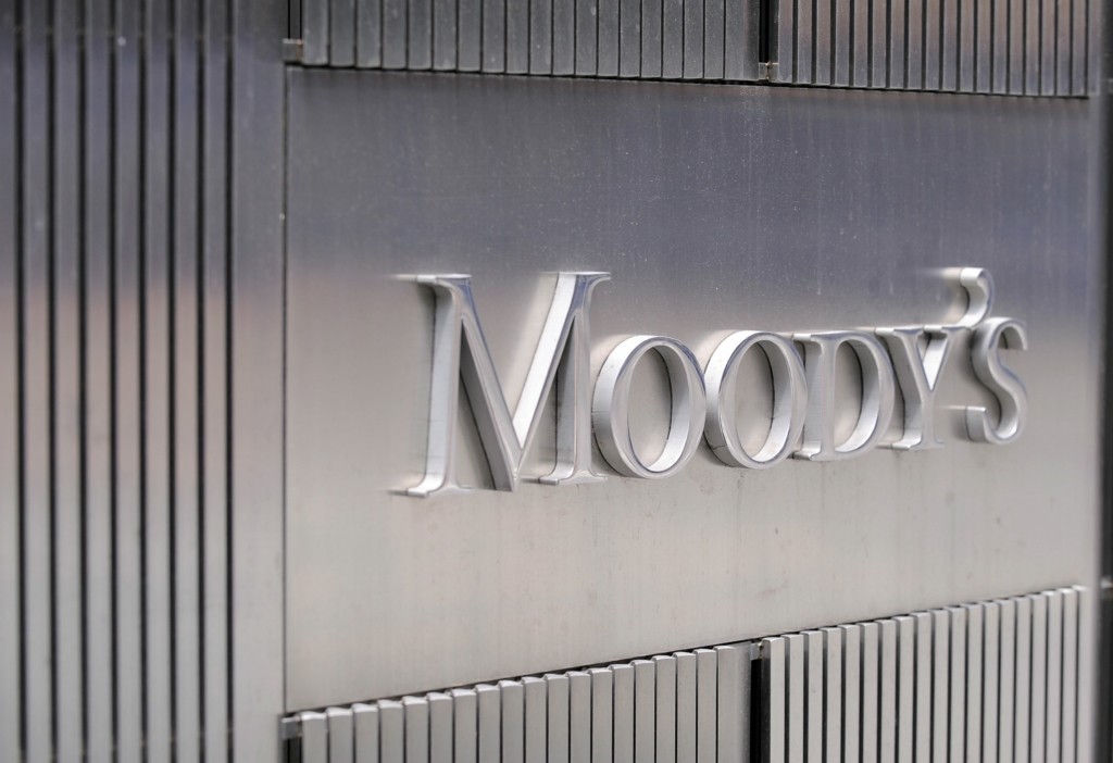 Moody’s: Έδωσε την επενδυτική βαθμίδα στην Ελλάδα – Αναβάθμισε την ελληνική οικονομία σε Baa3 με σταθερές προοπτικές