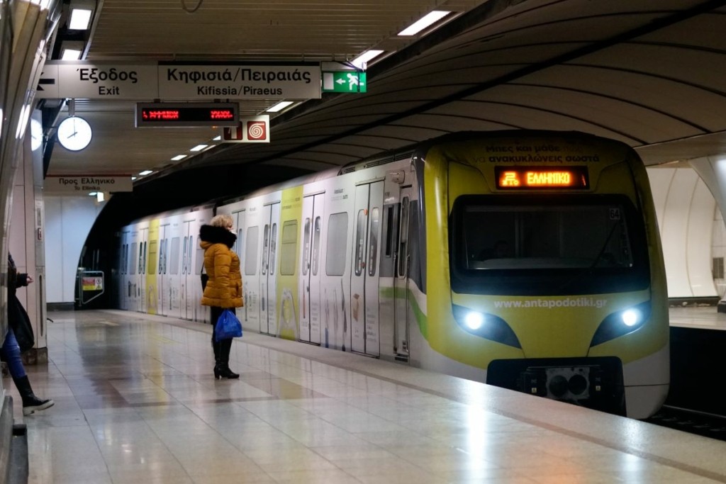 Πρωτομαγιά: Απεργία σε μετρό, ηλεκτρικό, τραμ, ΟΣΕ και προαστιακό – Δεμένα πλοία