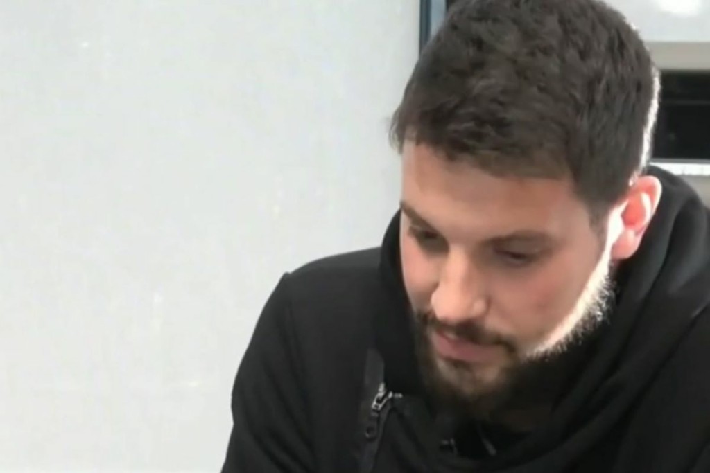To μήνυμα του Μάνου Δασκαλάκη που προκαλεί μεγάλη θλίψη – “Ήταν το μεγαλύτερο σφάλμα που έχω κάνει στη ζωή μου”
