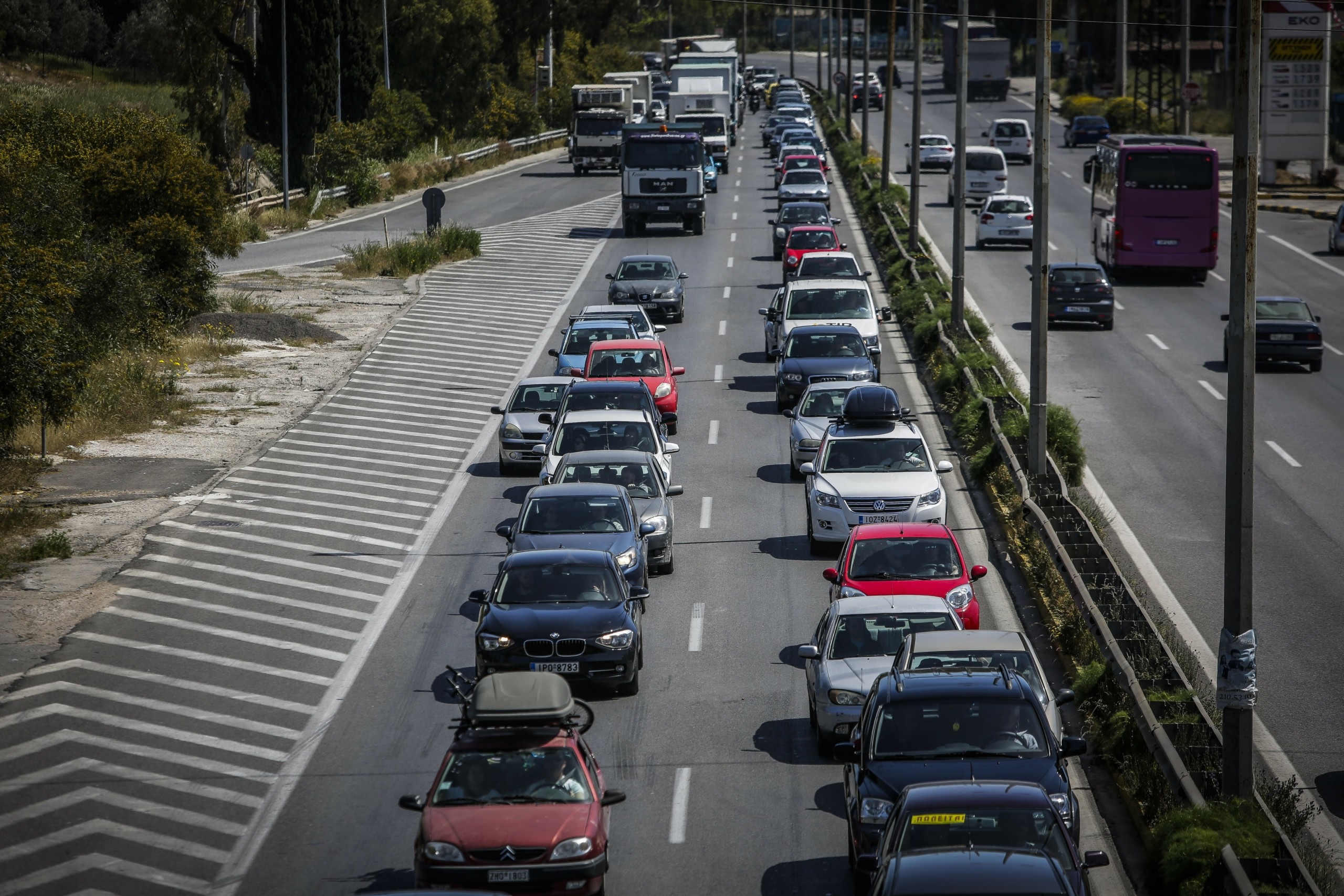Πάσχα στο χωριό με τέλη κυκλοφορίας από 10 ευρώ για τους ιδιοκτήτες οχημάτων σε ακινησία