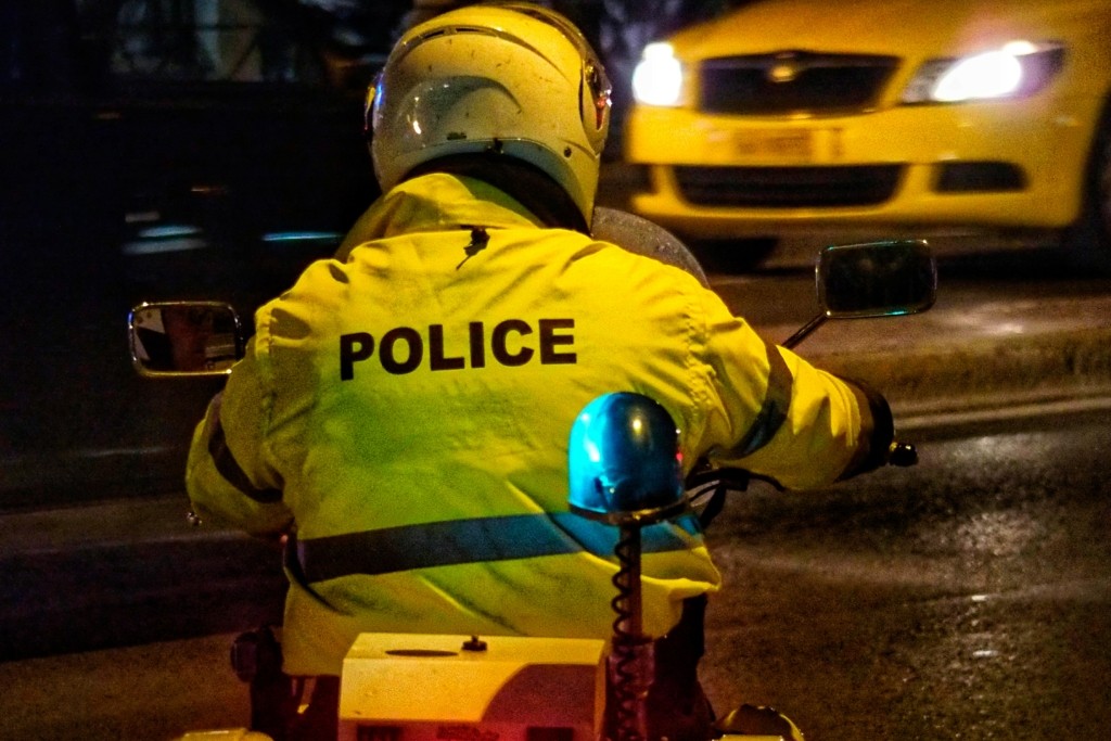 Τον ρώτησαν τι ομάδα είναι και τον ξυλοκόπησαν προτού απαντήσει – Στο νοσοκομείο 20χρονος