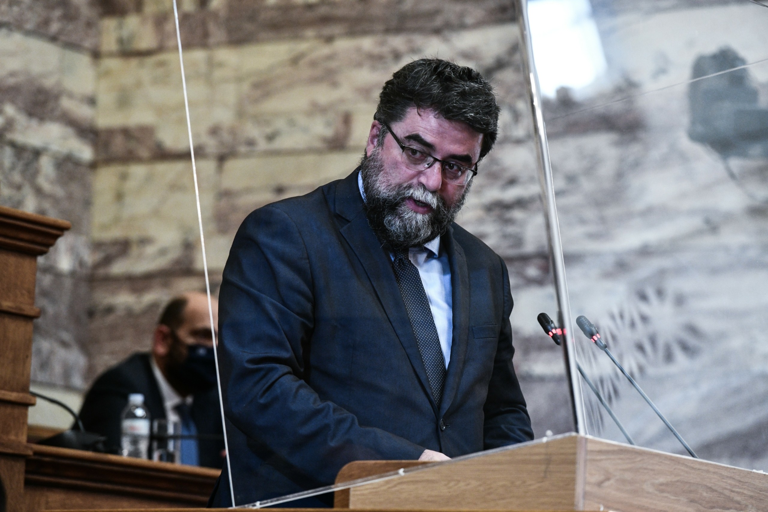 Βασίλης Οικονόμου για το “τζάμπα πέθανε” – “Δολοφονία χαρακτήρα και μονταζιέρα από ΣΥΡΙΖΑ”
