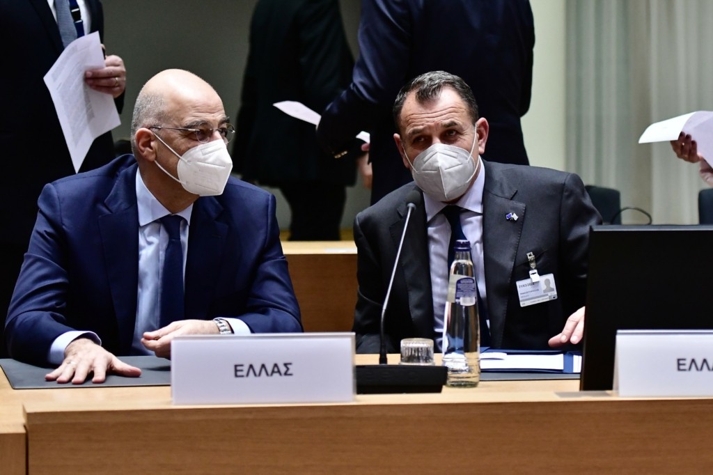 Ευχές Δένδια – Παναγιωτόπουλου για τη γιορτή του Αγίου Γεωργίου