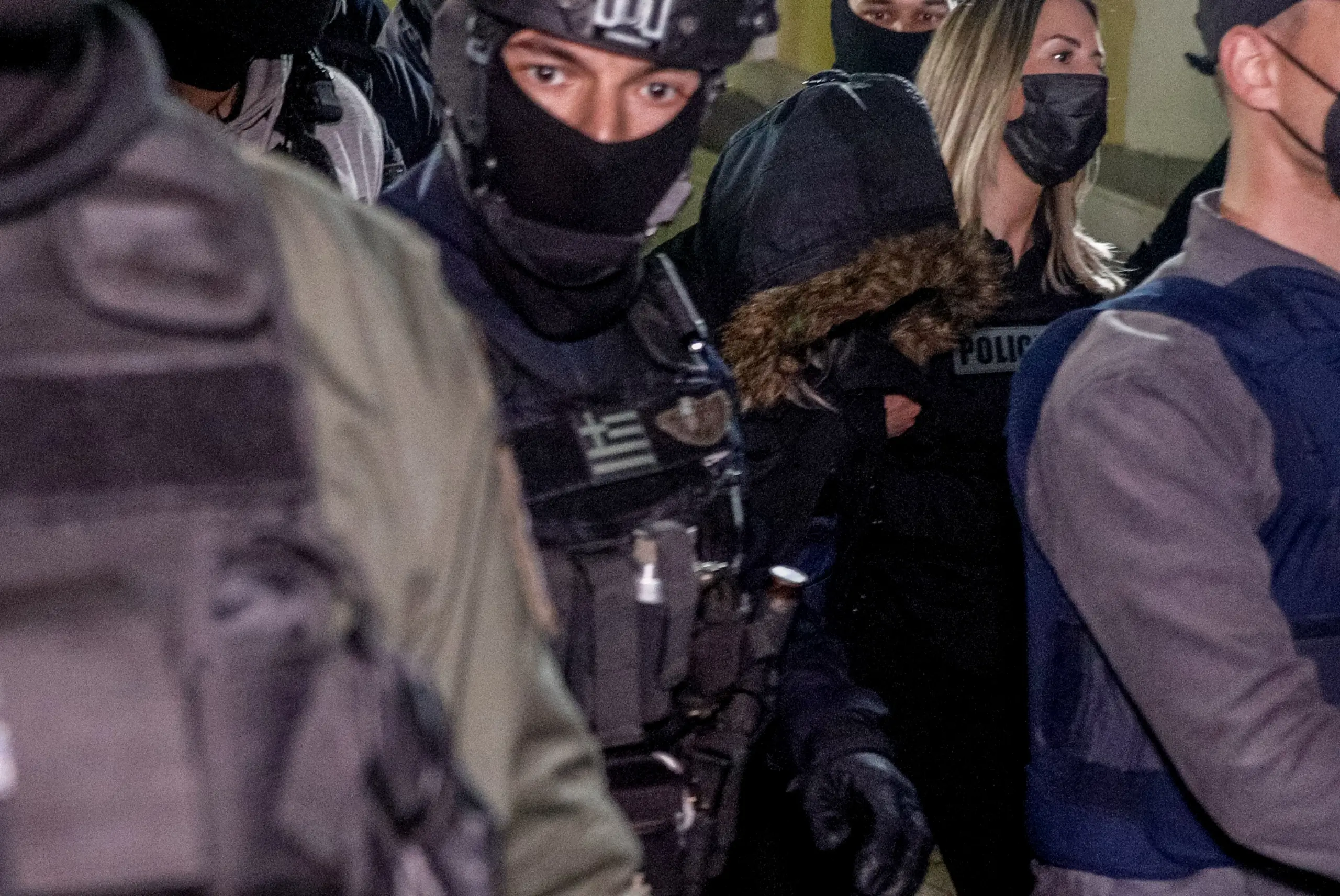 Η Ρούλα Πισπιρίγκου αφήνει νέες αιχμές από τον Κορυδαλλό για τον Μάνο Δασκαλάκη – “Κάποιοι έξω κάνουν πάρτι” (vids)