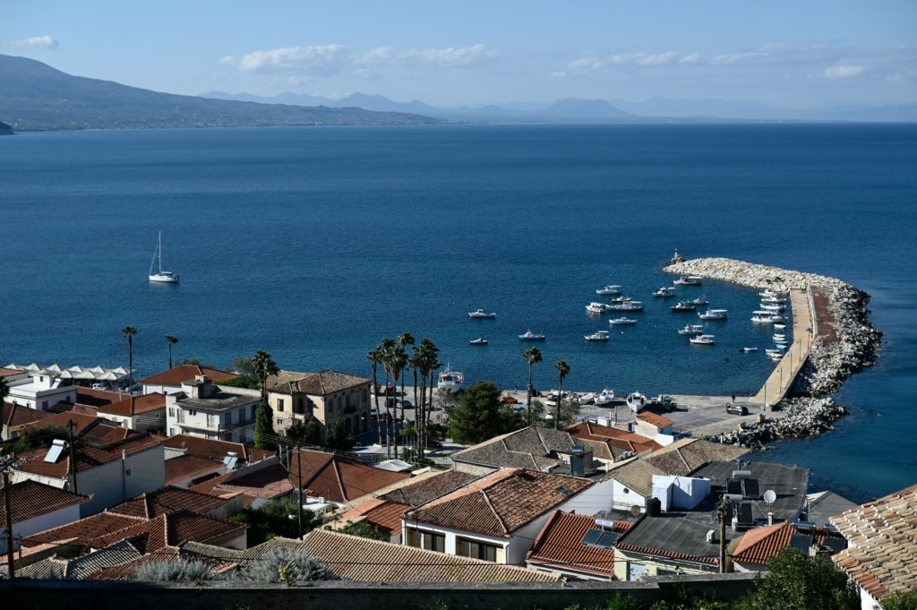 Ζέστη, αφρικανική σκόνη και τοπικές βροχές το Μεγάλο Σάββατο