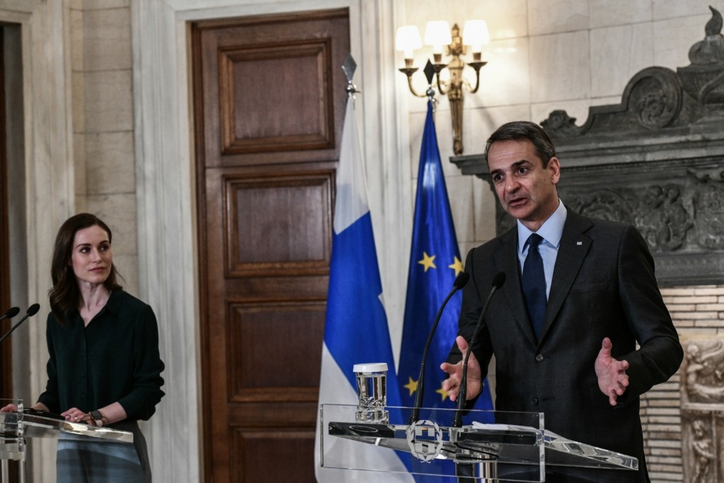 Επικοινωνία Μητσοτάκη – Στόλτενμπεργκ για τις τουρκικές υπερπτήσεις στο Αιγαίο – “Απαράδεκτη συμπεριφορά”