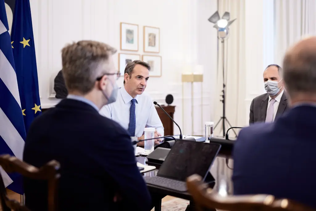 Μητσοτάκης στο Υπουργικό για ακρίβεια – “Σύντομα οι ανακοινώσεις για το νέο εθνικό πρόγραμμα στήριξης”