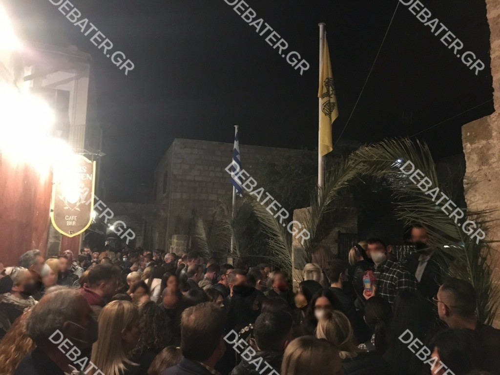 Το DEBATER στη Ρόδο στην περιφορά του Επιταφίου στην εκκλησία του Αγίου Φανουρίου