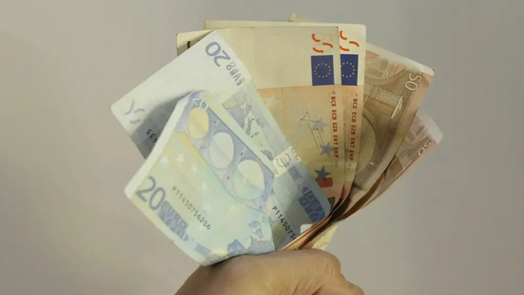 ΤτΕ: Αυξήθηκαν δάνεια και καταθέσεις τον Σεπτέμβριο 2024