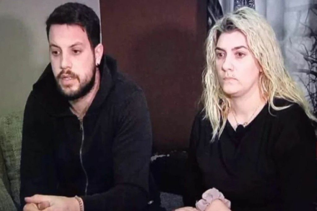 Το πάει στα… άκρα με τον Μάνο η Ρούλα – “Δεν θα χύσω κροκοδείλια δάκρυα σαν μερικούς μερικούς”