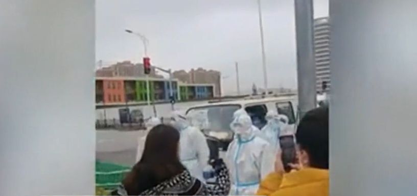 Στους 48 οι νεκροί από κορονοϊό στη Σανγκάη – Ανατριχιαστικό βίντεο με τις φωνές εγκλωβισμένων πολιτών