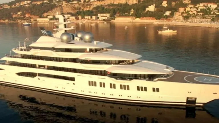 Κατασχέθηκε στα Φίτζι το υπερπολυτελές Superyacht Ρώσου ολιγάρχη (pics&vids)