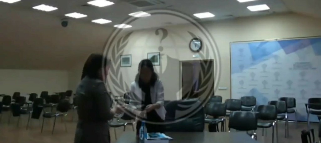 Αλλεπάλληλα χακαρίσματα των Anonymous στο Κρεμλίνο – Απειλούν με αποκαλύψεις των μυστικών της Ρωσίας