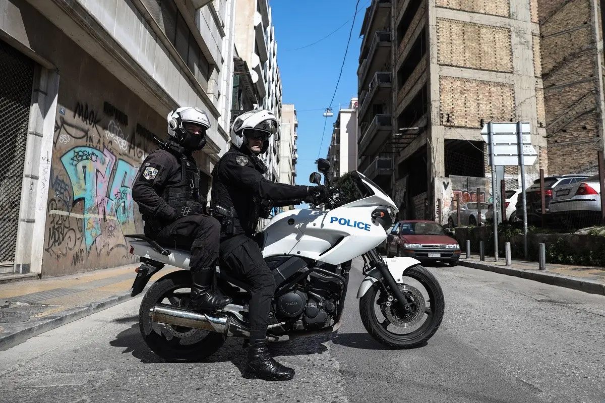Θρίλερ με αλλοδαπό στα Πατήσια – Τον κρατούσαν φυλακισμένο σε διαμέρισμα και ζητούσαν μεγάλο ποσό