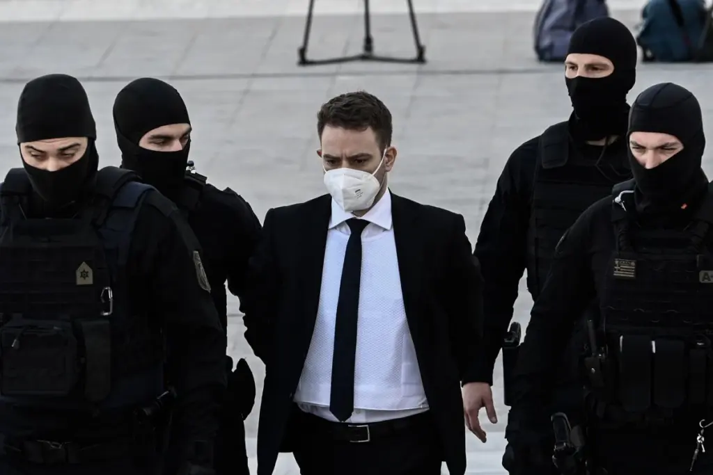 Συνεχίζεται η δίκη του Μπάμπη Αναγνωστόπουλου για το στυγερό έγκλημα στα Γλυκά Νερά – Καταθέτει ο πρώτος μάρτυρας