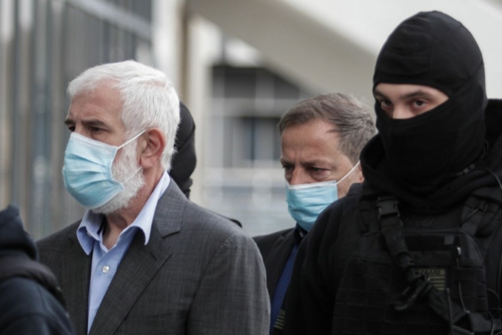 Ο Πέτρος Φιλιππίδης θα ζητήσει να βρεθεί απέναντι από Παπαχαραλάμπους, Δροσάκη και Αναστασοπούλου για να απαντήσει (vid)