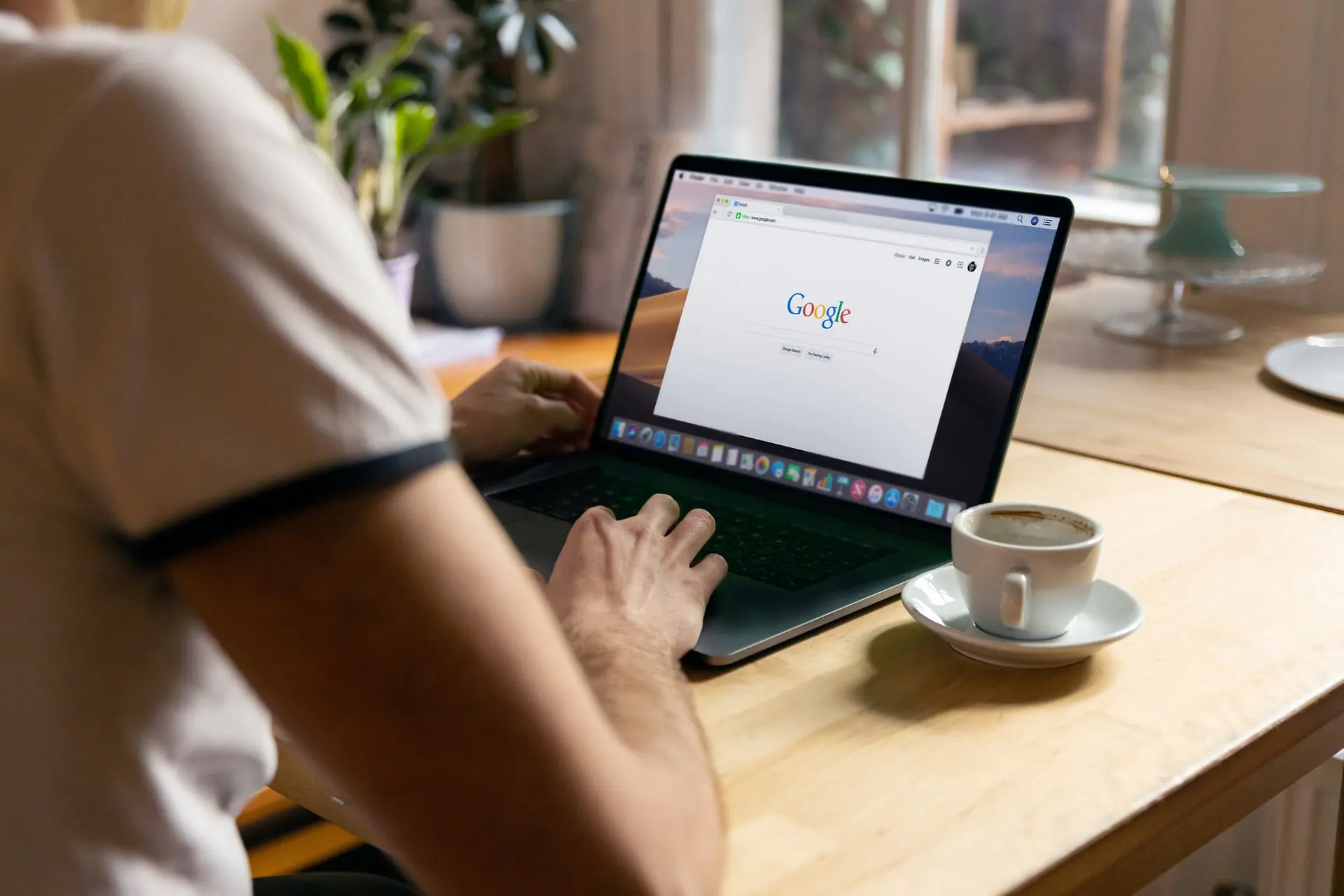 Σοβαρή εξέλιξη – Χάκερς “χτύπησαν” τη Google – Συναγερμός για τα κενά ασφαλείας στον Chrome – Τι να κάνετε