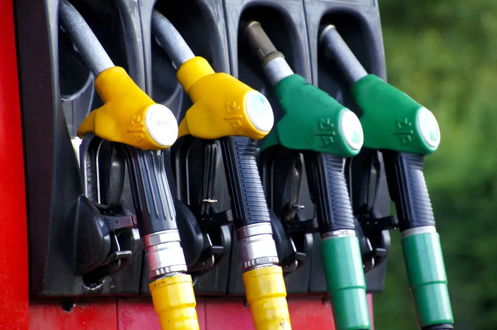 Fuel Pass – Τι πρέπει να κάνουν όσοι δεν έχουν το NFC στο κινητό τους και έχουν επιλέξει πίστωση σε smartphone (vid)