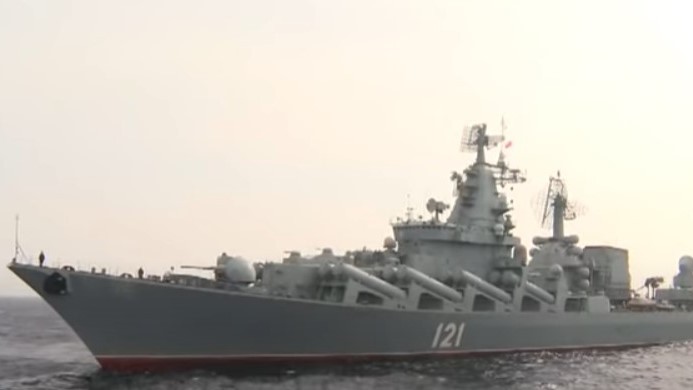 Με την πλάτη στον τοίχο ο Πούτιν μετά την απώλεια του Moskva – Σε αδιέξοδο η επίθεση στην Ουκρανία και φόβοι για πυρηνικό χτύπημα (vids)