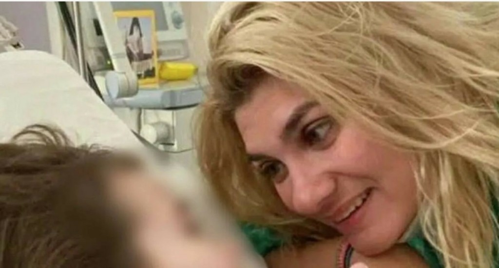 Με αναφορές στην κεταμίνη η αγαπημένη σειρά της Ρούλας Πισπιρίγκου – Δεν έχανε επεισόδιο (vid)