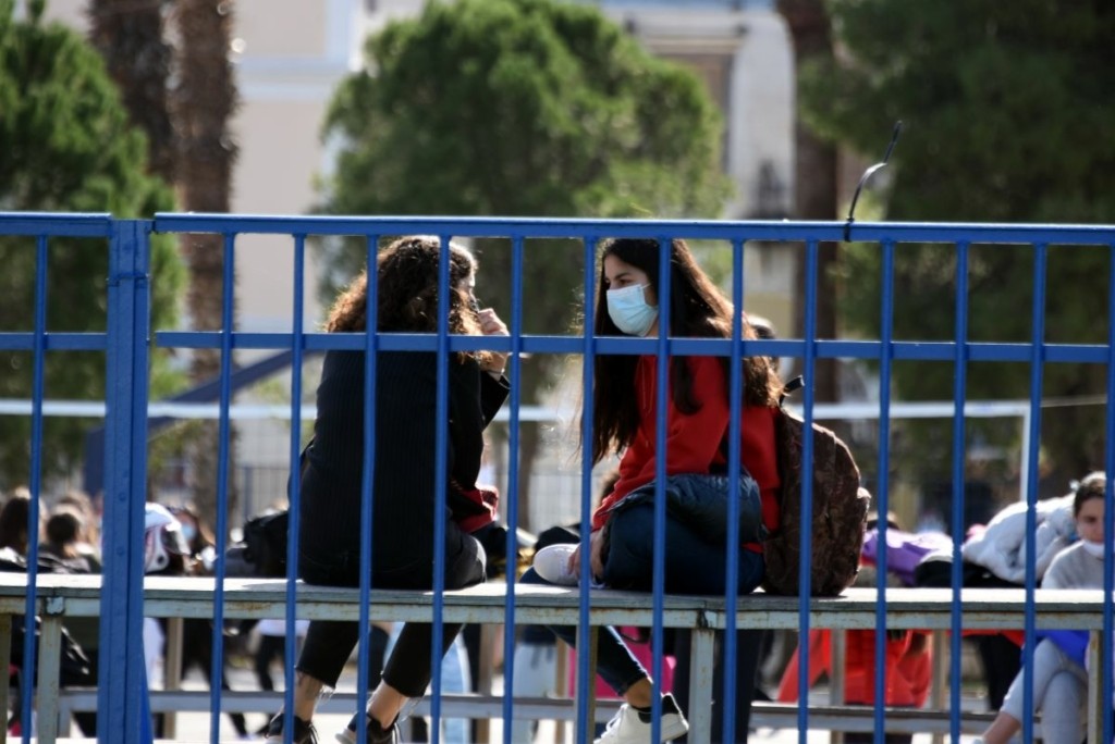 Αλλαγές στην ιχνηλάτηση των επαφών στα σχολεία – Πού θα επικεντρώνεται η νέα πρακτική